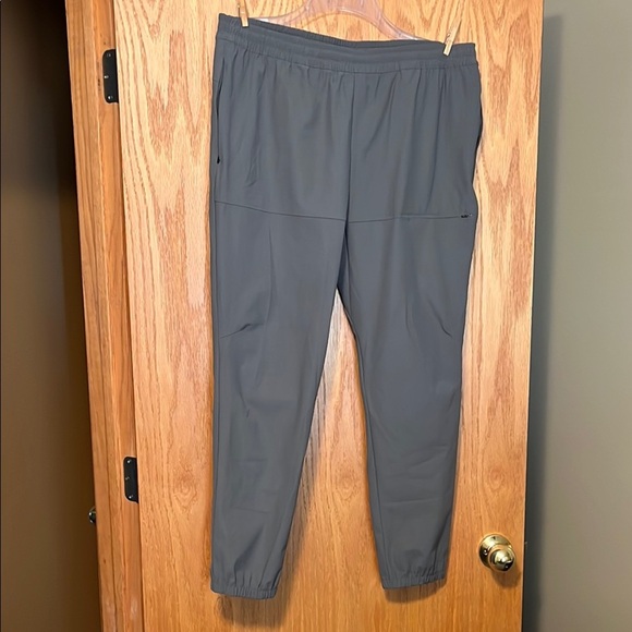 All in Motion Gray Sweatpants - Picture 1 of 12